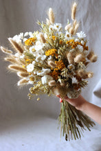 Load image into Gallery viewer, PEARL BOUQUET
