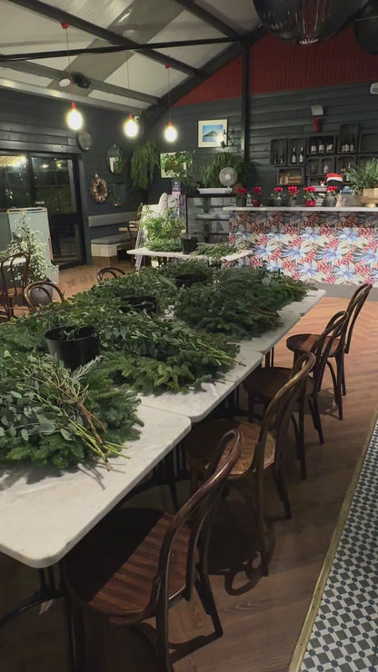 WREATH DECORATING EVENING